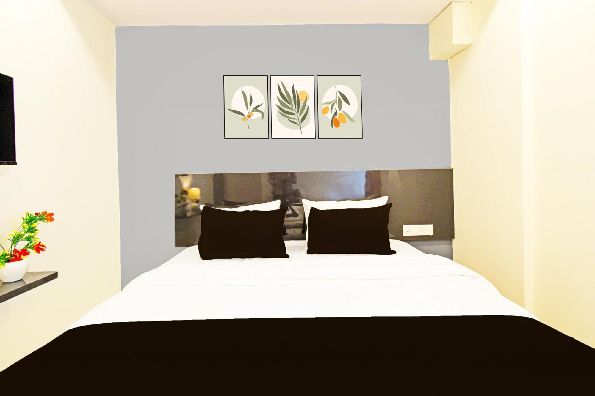 היידראבד Hotel O Malani Inn מראה חיצוני תמונה